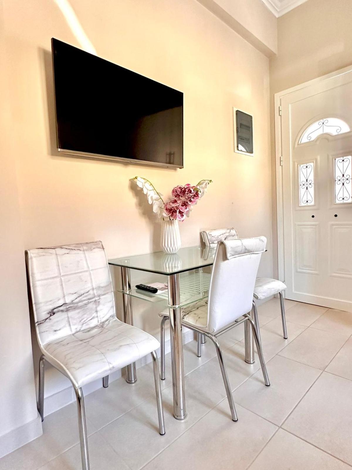Aiginetan Apartments Aegina Eksteriør billede